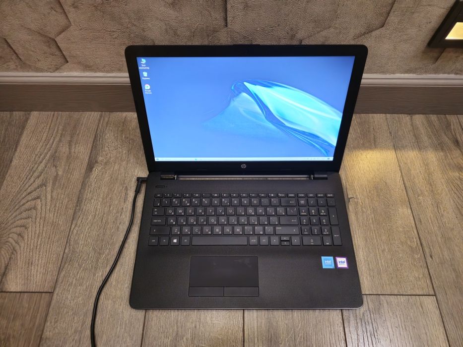 Офисный Ноутбук HP