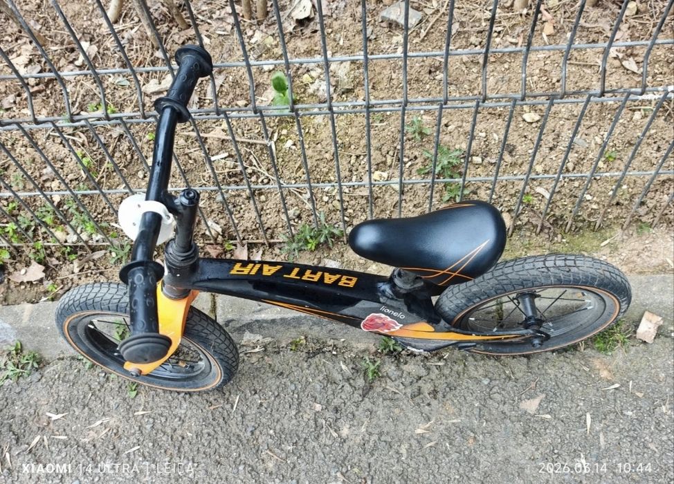 Bicicletă fără pedale Lionelo Bart Air 12” – roți gonflabile, copii 2–5 ani, cadru magneziu