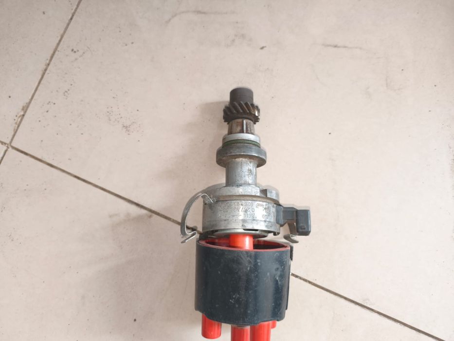 Запчасти на ауди б 4