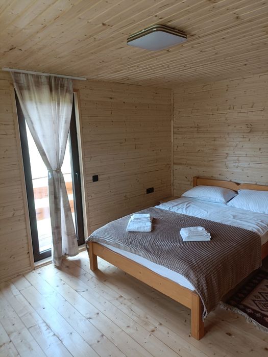 Cabana de inchiriat