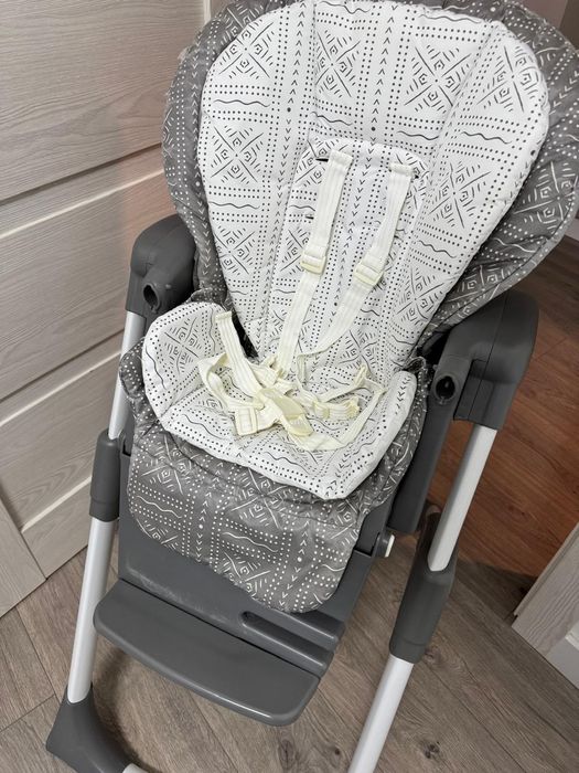 Vând scaun de masa copii, Joie cu sezut reglabil in 3 pozitii, suport