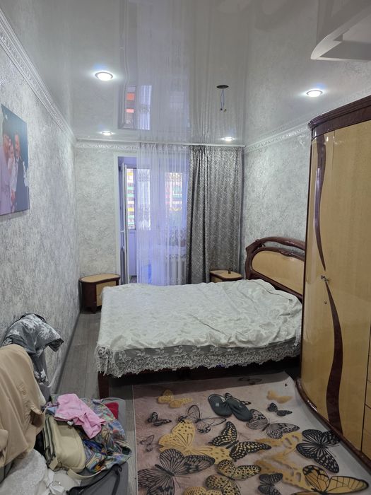Продам спальный гарнитур