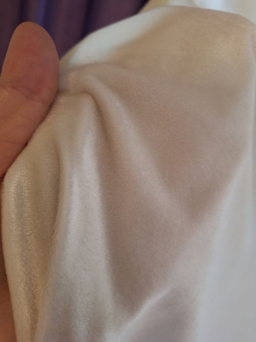 Продам шторы  не дорого