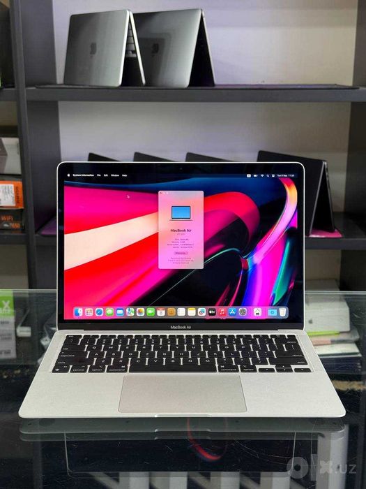 Mac Book Air M1 Silver