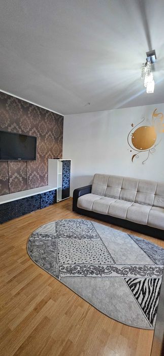 Inchiriez apartament cu 2 camere in Dristor