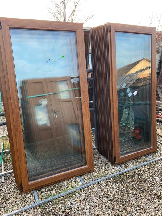 Usi stejar auriu noi de 1150 lei