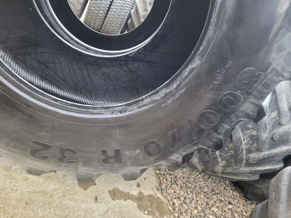 Anvelope Combină, Continental 800/70 R32