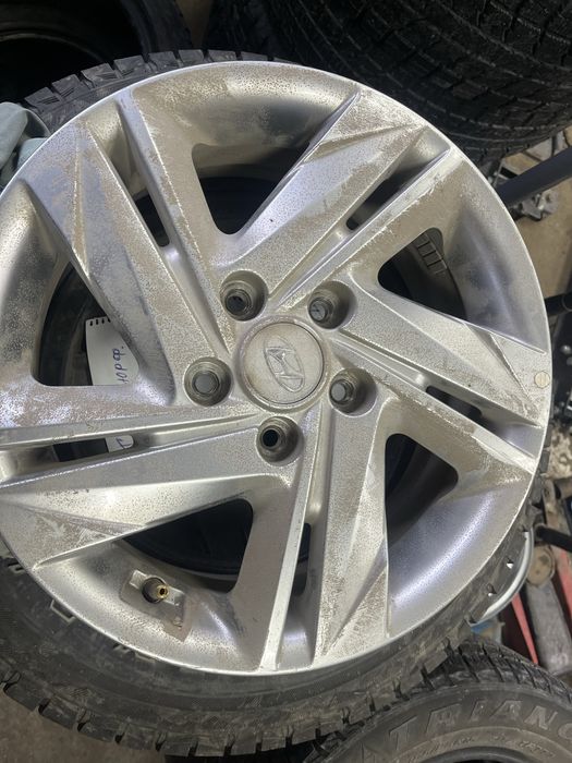 Продам диск комплект хундай крета