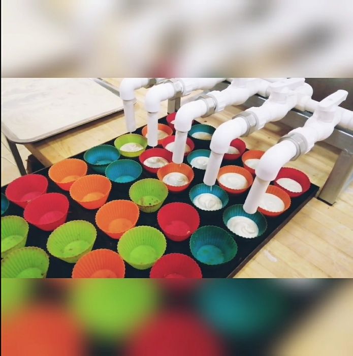 Дозатор для разлива кекса и начинок(кекс,орешки, панкейк и т.д