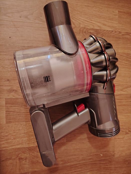 Dyson v7 animal bun