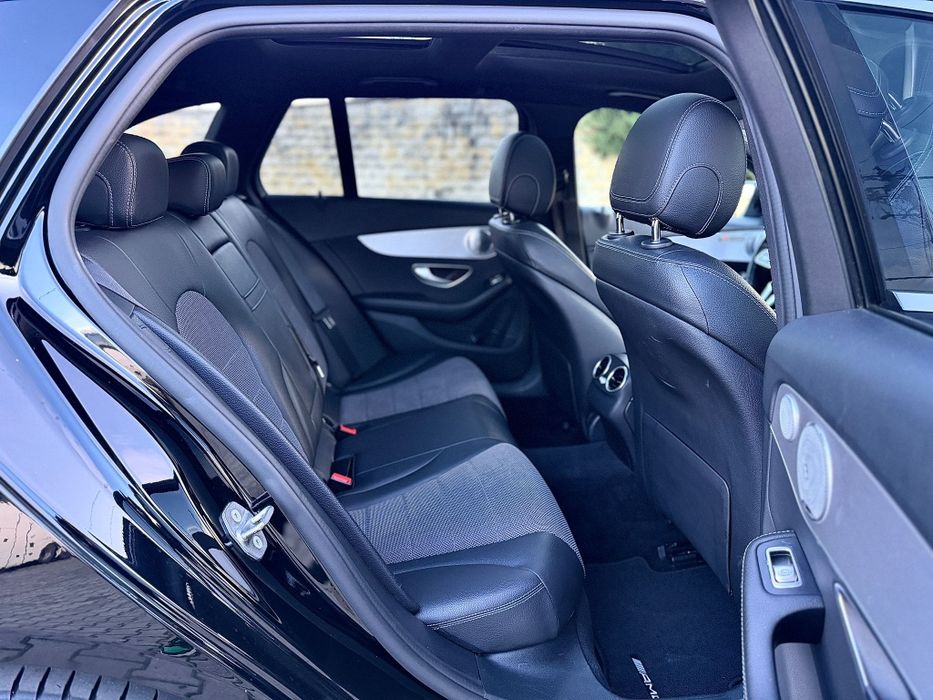 Mercedes Benz C200|Euro6| AMG |Panoramic|Bi-Led|Burmaster|9Gtronic