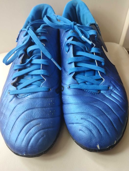 Футболни обувки Nike и Predator 39 номер, 25,5 см стелка