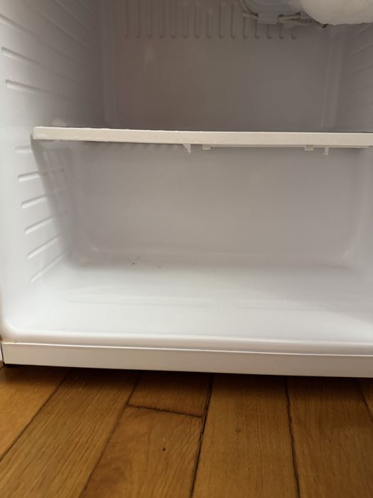 Frigider mini bar Daewoo A+