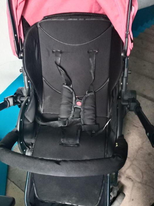 Продаётся каляска.