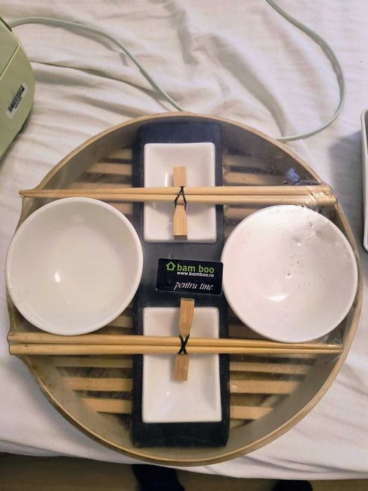 Set sushi pentru 2 persoane - Bamboo