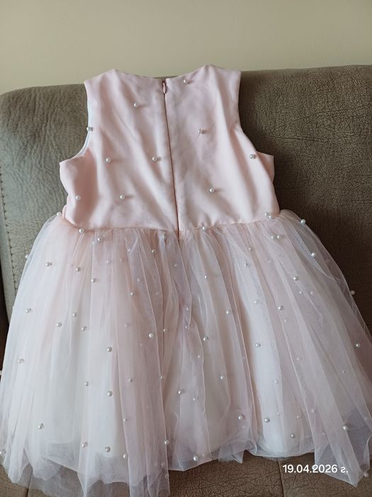 Рокля с тюл размер 98