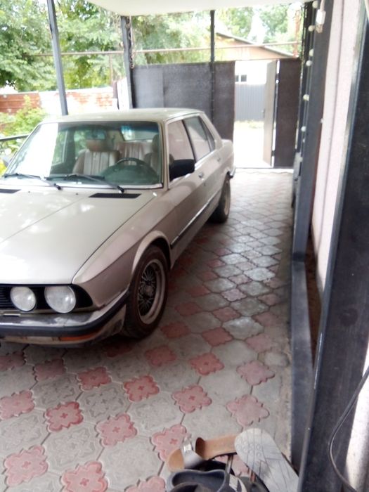 Продам бмв 525 состояние хорошее
