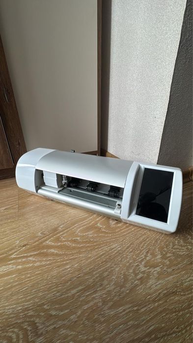 Аппарат для резки пленки на телефон