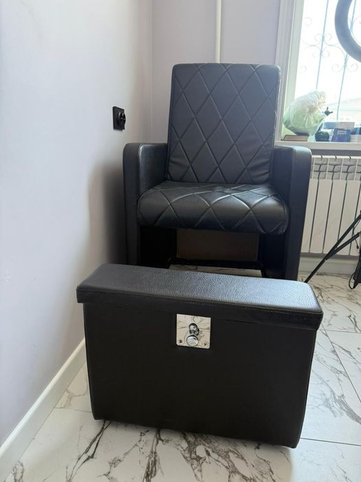 Продаю педикюрное кресло