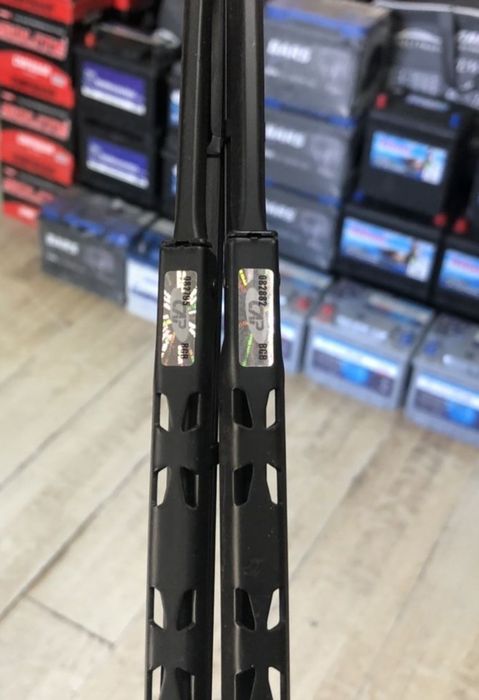 Дворники ветровики на все машины Шевролет отличного качества Кореа GM.