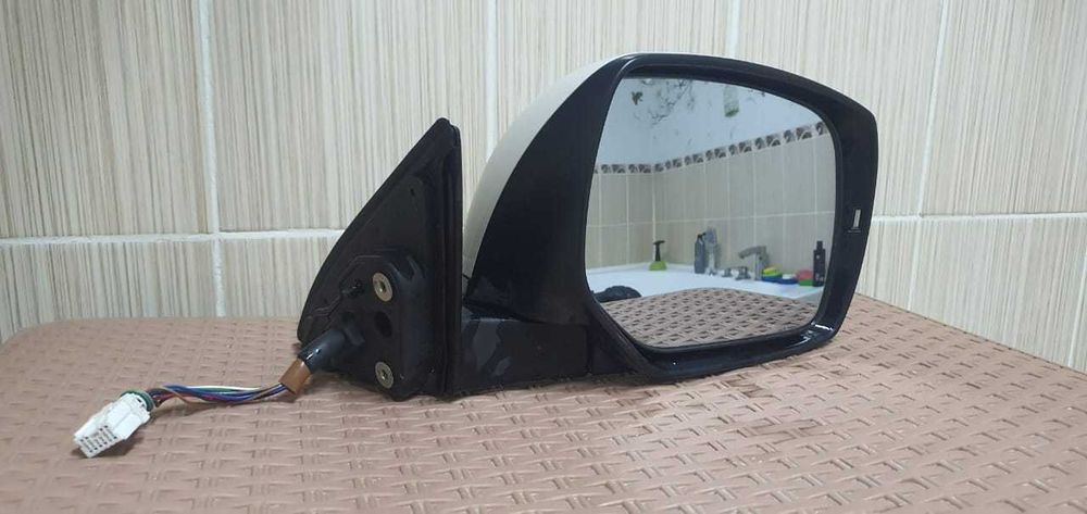 Зеркало заднего вида SUBARU