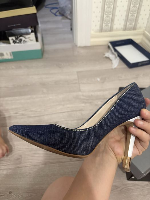 туфли лодочки 36р Guess
