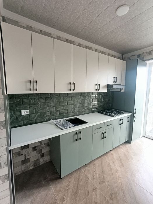 Кухонную мебель изготавливаем на заказ в течение семи рабочих дней.