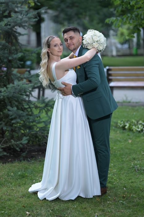 Vand rochie de cununie civila/mireasa ,purtata in ziua nuntii.