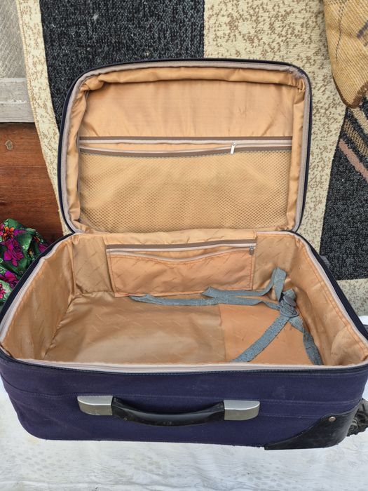 Чемодан,сумка дорожный