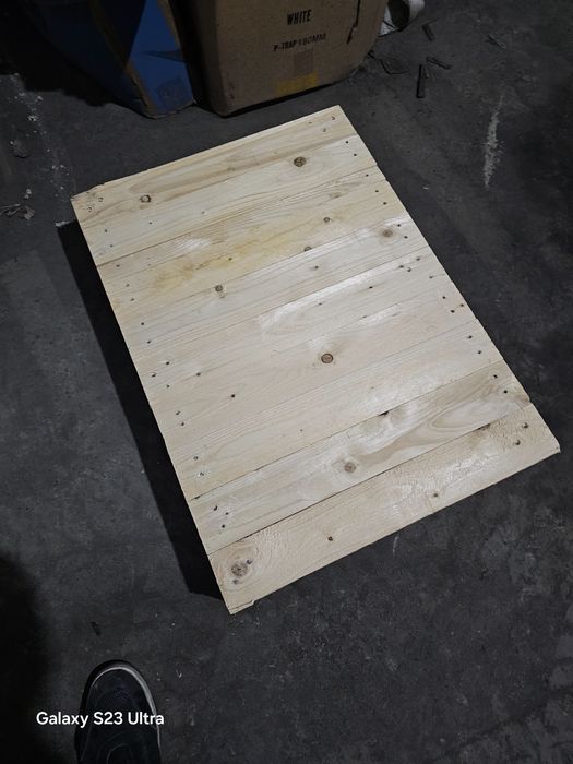 Продам  поддоны качественные