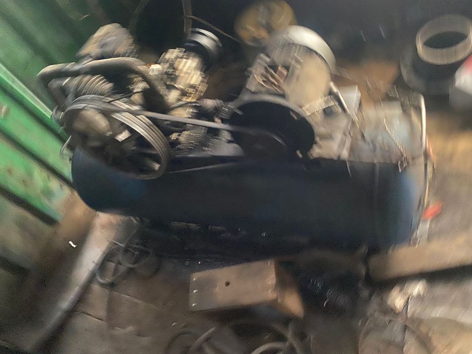 Продам воздушный компрессор