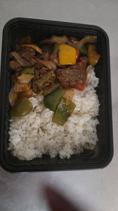 Выпечка на доставку. Пирожки,  беляши, сосиски в тесте,