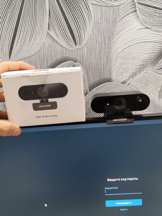 Веб-камера HIKVISION DS-U02