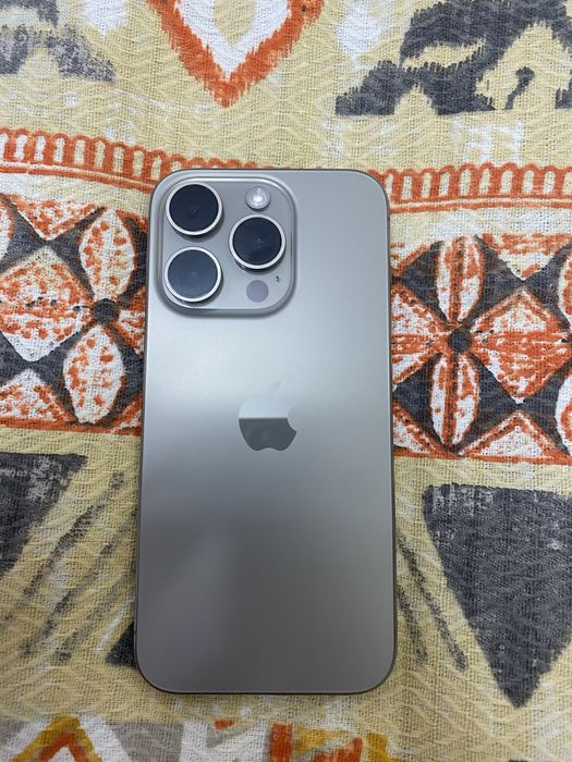 iphone 15pro silver