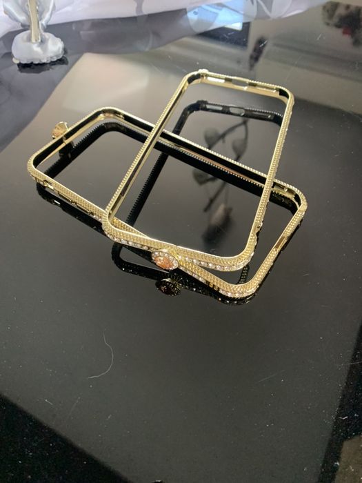 Рамка метална с камъни