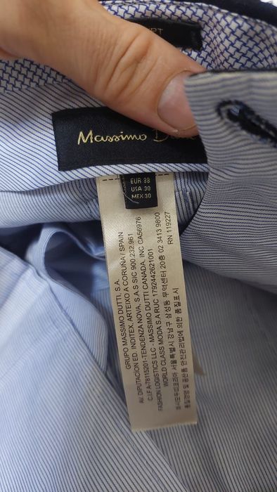 Продам костюм Massimo Dutti