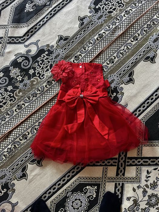 Красное платье для девочек 1,2,3 год