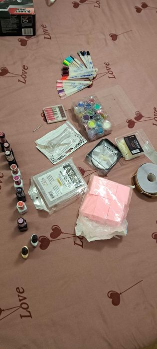 Kit /Accesorii pentru unghii cu gel