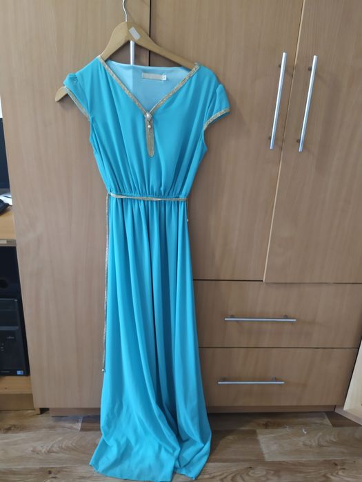 Срочно Продам ШИКАРНОЕ платье