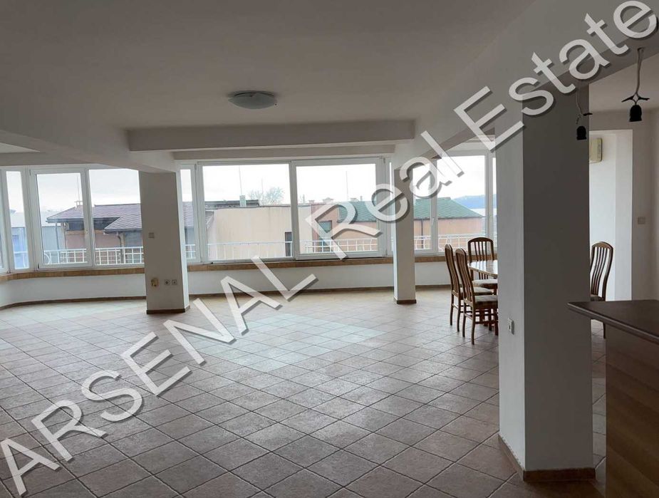 Продава се Тристаен апартамент в Варна, Бриз - 200 кв.м за 1658 €/кв.м - Снимка #5