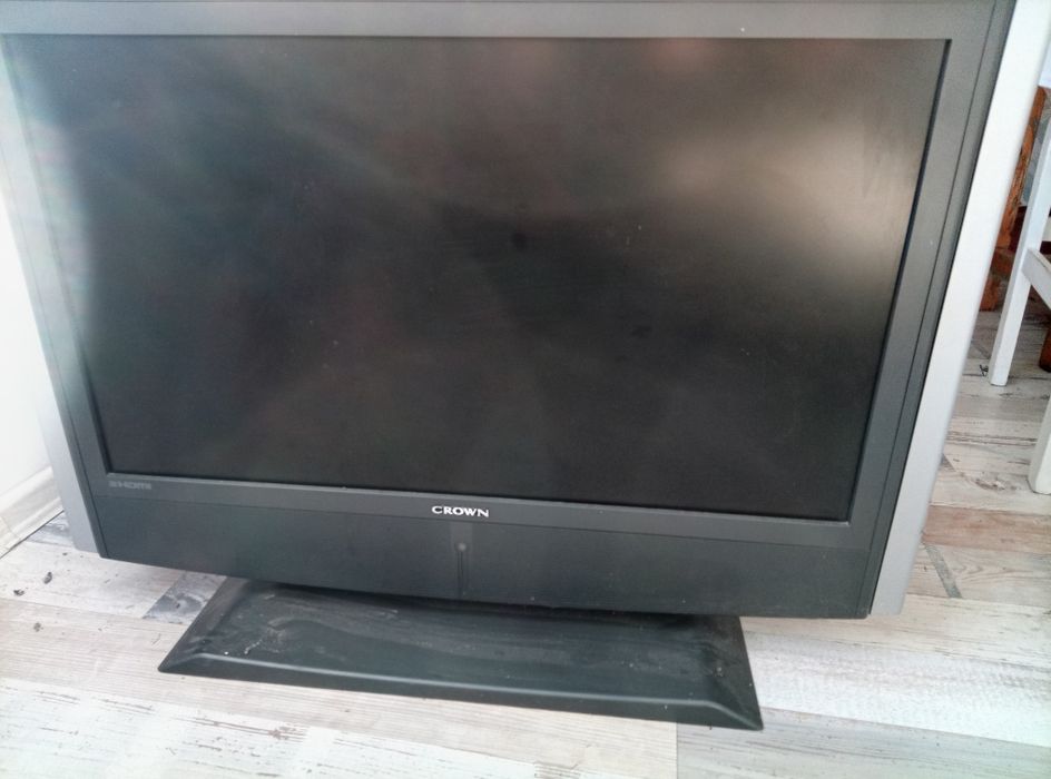 Телевизор Crown цена 25 евро