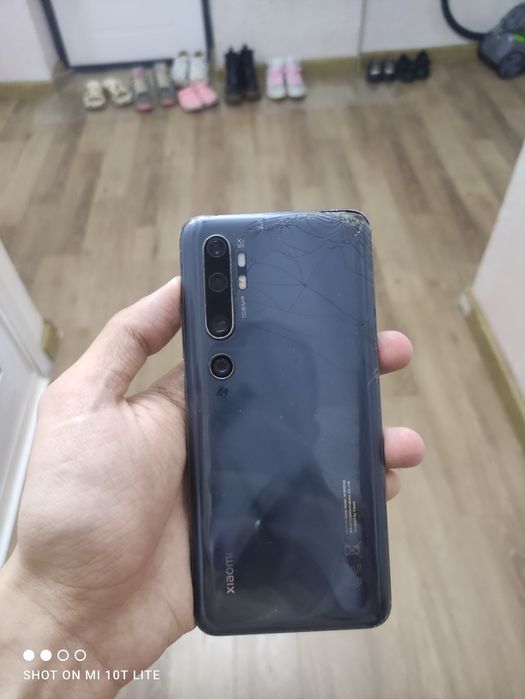 Mi 10 5G. Imei utgan shu holida sotiladi