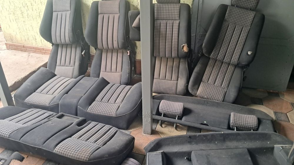 Мерс.124 консоль.