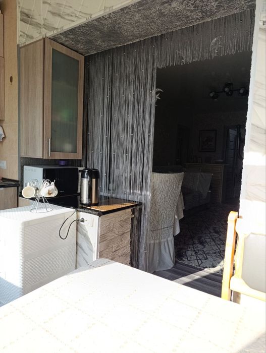 Продается своя 2ух в 3 ком квартира на ул БИЙ ( кафе SOUL)