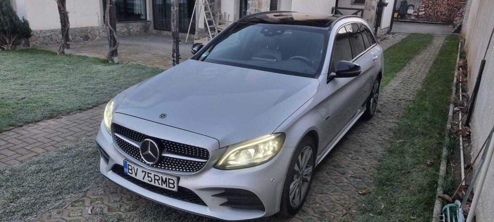 Mercedes-Benz C 300 DE. Unic proprietar in RO. TVA Deductibil
