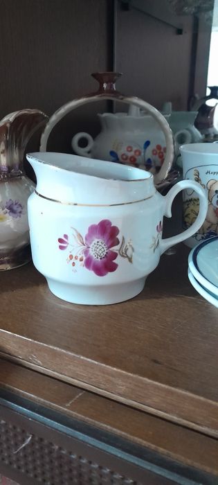 Продам блюдо толстое стекло