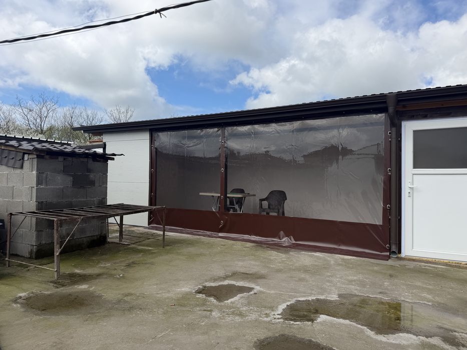 Ветроупорни завеси,тенти сенници покривала навеси барбекю ветробрани