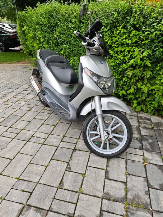 Scooter Piaggio Beverley