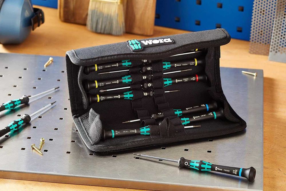 Wera комплект отвертки електроника и фина механика