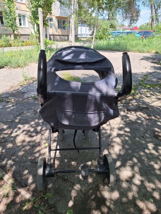 Продам коляску Babyton